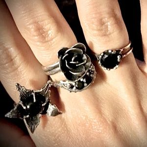 Blood Milk Jewels Endless Night, I Ring